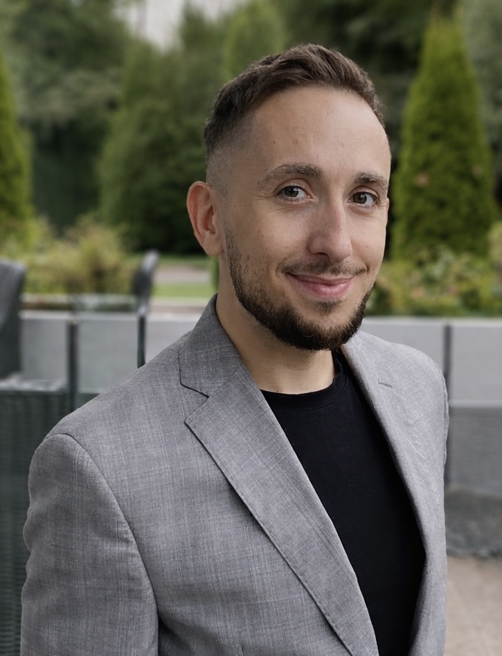 Profilová fotografie Adama Schmidta